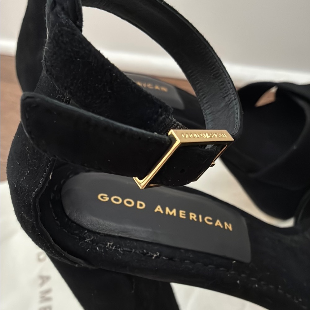 Good American Black Chunky Heel - Picture 5 of 5